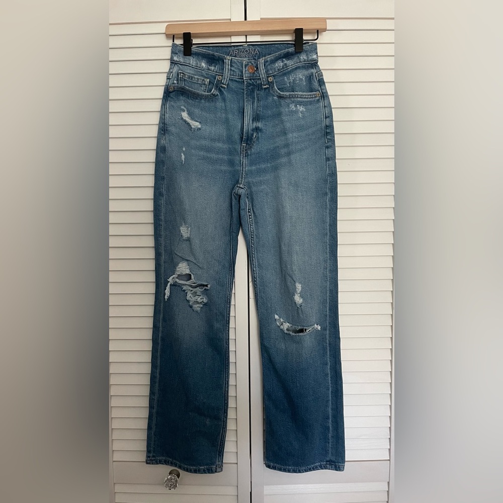 SHEIN Blue Distressed Straight Leg Jeans